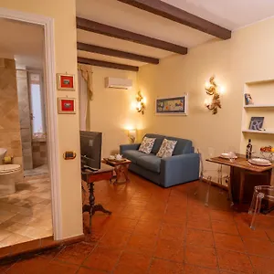  Apartment Navona Little