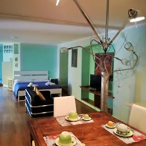 Zaffiro Blu Airport Bed and Breakfast Μπέργκαμο