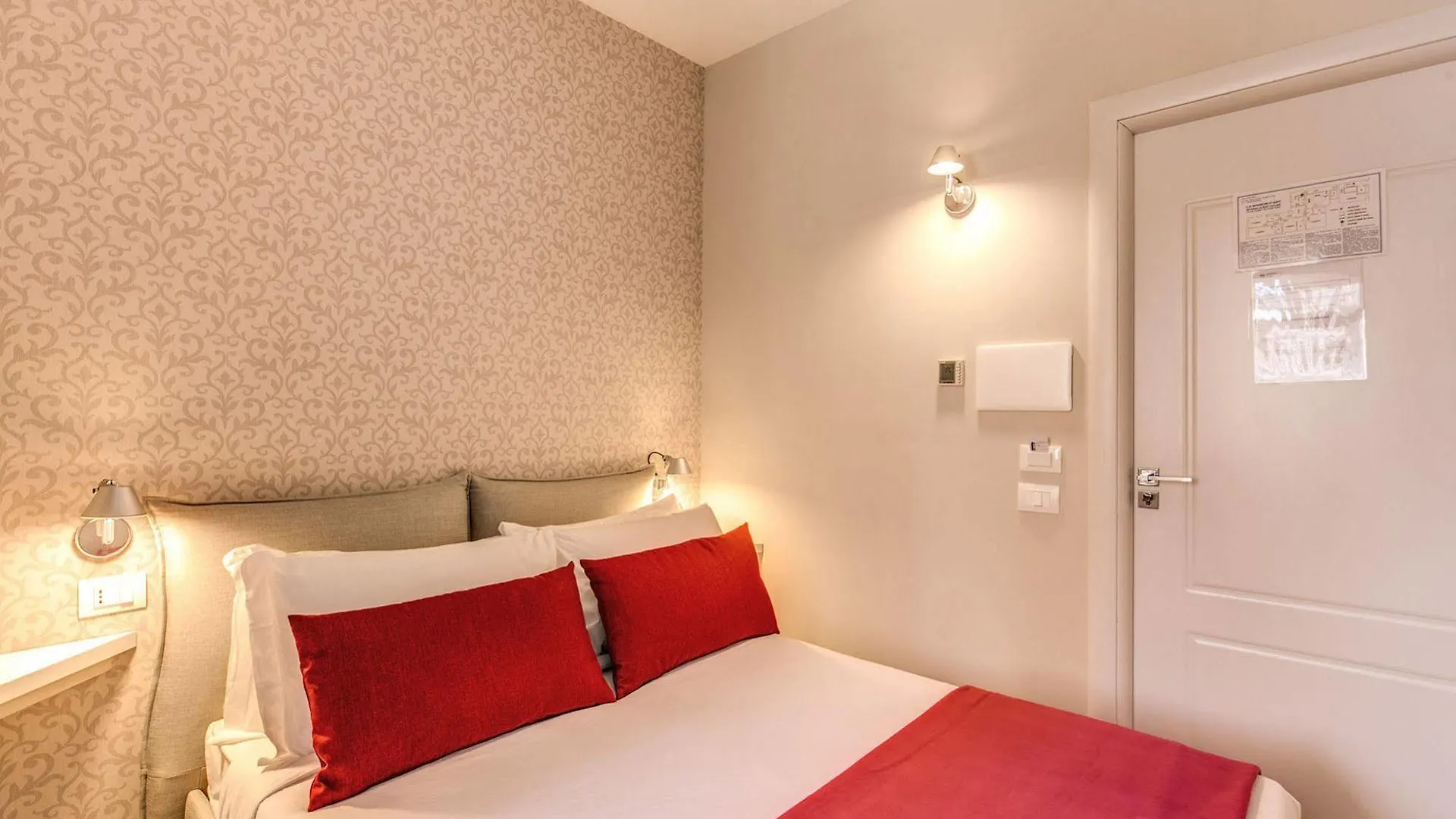 *** Hotel La Maison D'Art Spagna - Maison D'Art Collection Rome Italy